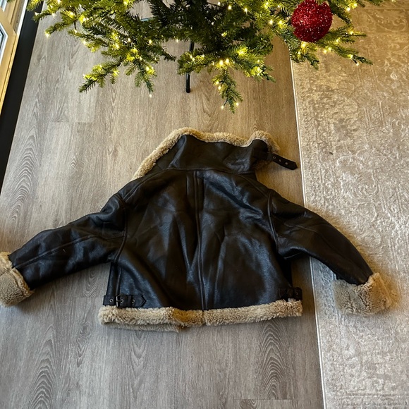 Zara Jacket - Picture 7 of 7